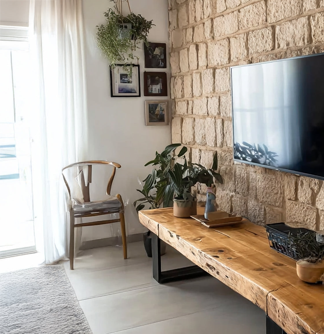 Rustic Live Edge TV Stand – Handmade Solid Wood Media Console with Black Metal Legs