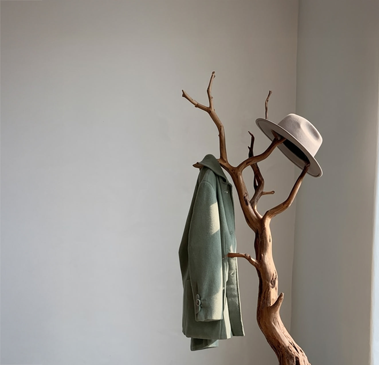 Tree Branch Coat Rack – Solid Natural Wood Floor Stand